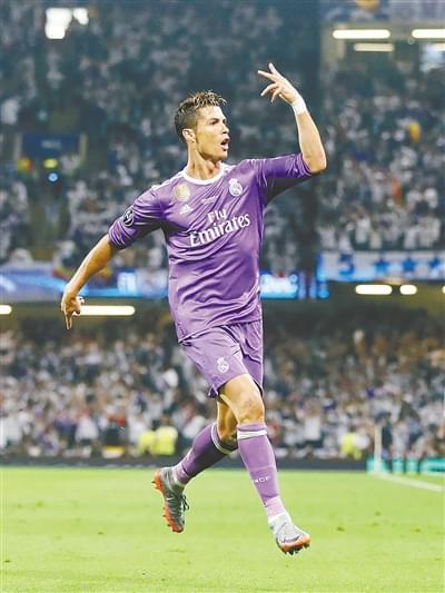 【中甲】杨浩极限角度破门,广州队逆转苏州东吴结束四轮不胜.