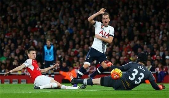 身高的球场 身高的球场